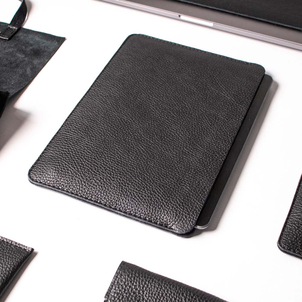 Leather iPad Air 11" Sleeve - Black and Black - Image 3
