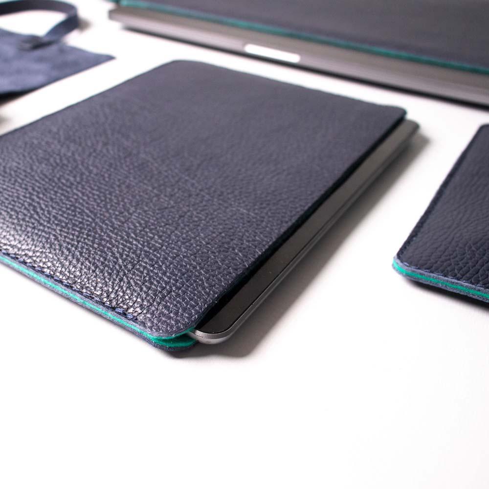 Leather iPad Air 11" Sleeve - Navy Blue and Mint - Image 3
