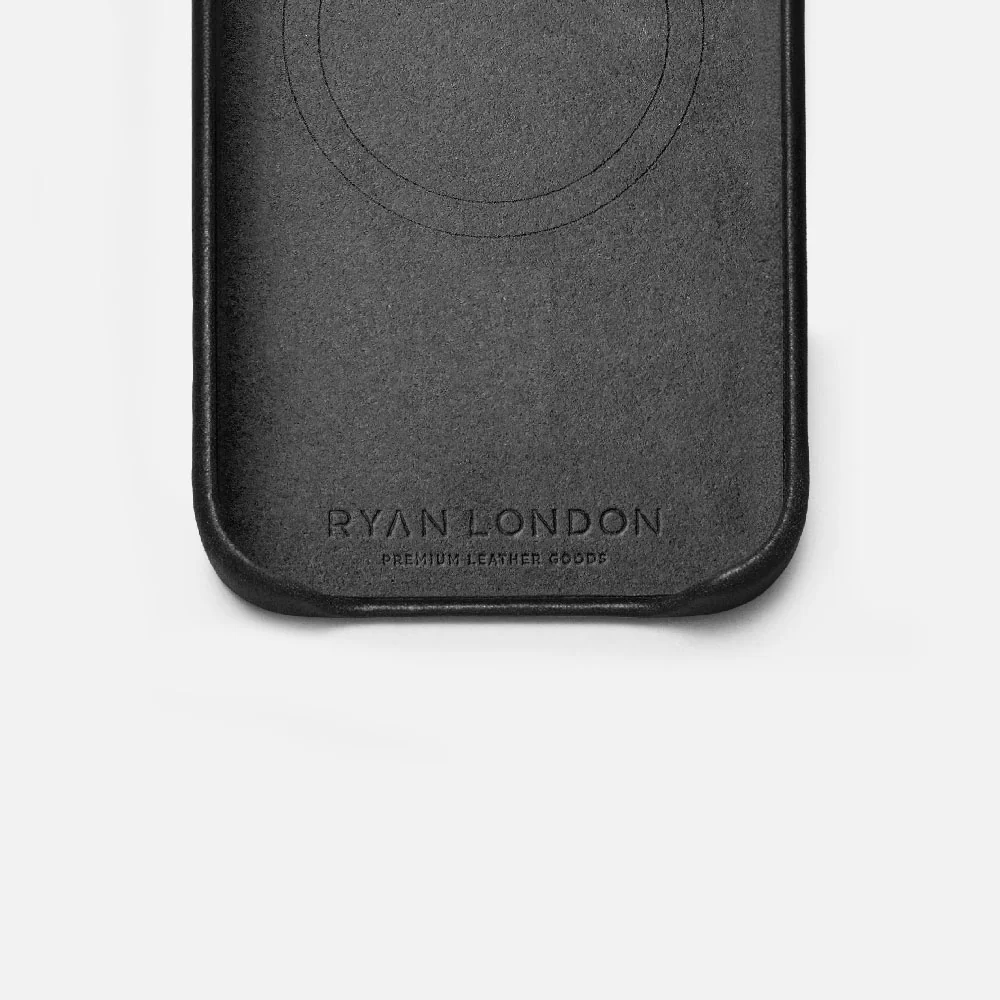 Leather iPhone 17 Pro Shell Case, MagSafe - Black - Image 6