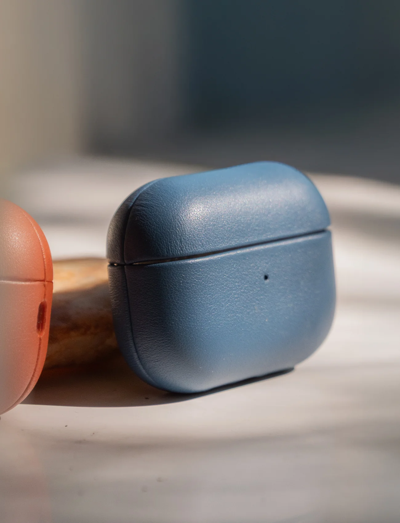 Nappa Leather AirPods (4th Generation) Case - Turquoise Blue - Image 4