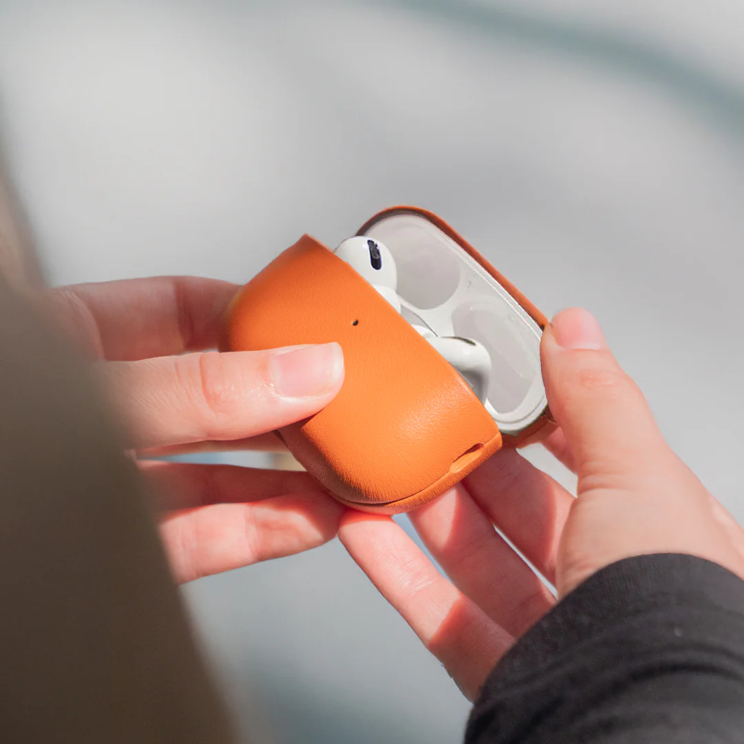 Nappa Leather AirPods Pro (2nd Generation) Case - Orange - Image 9
