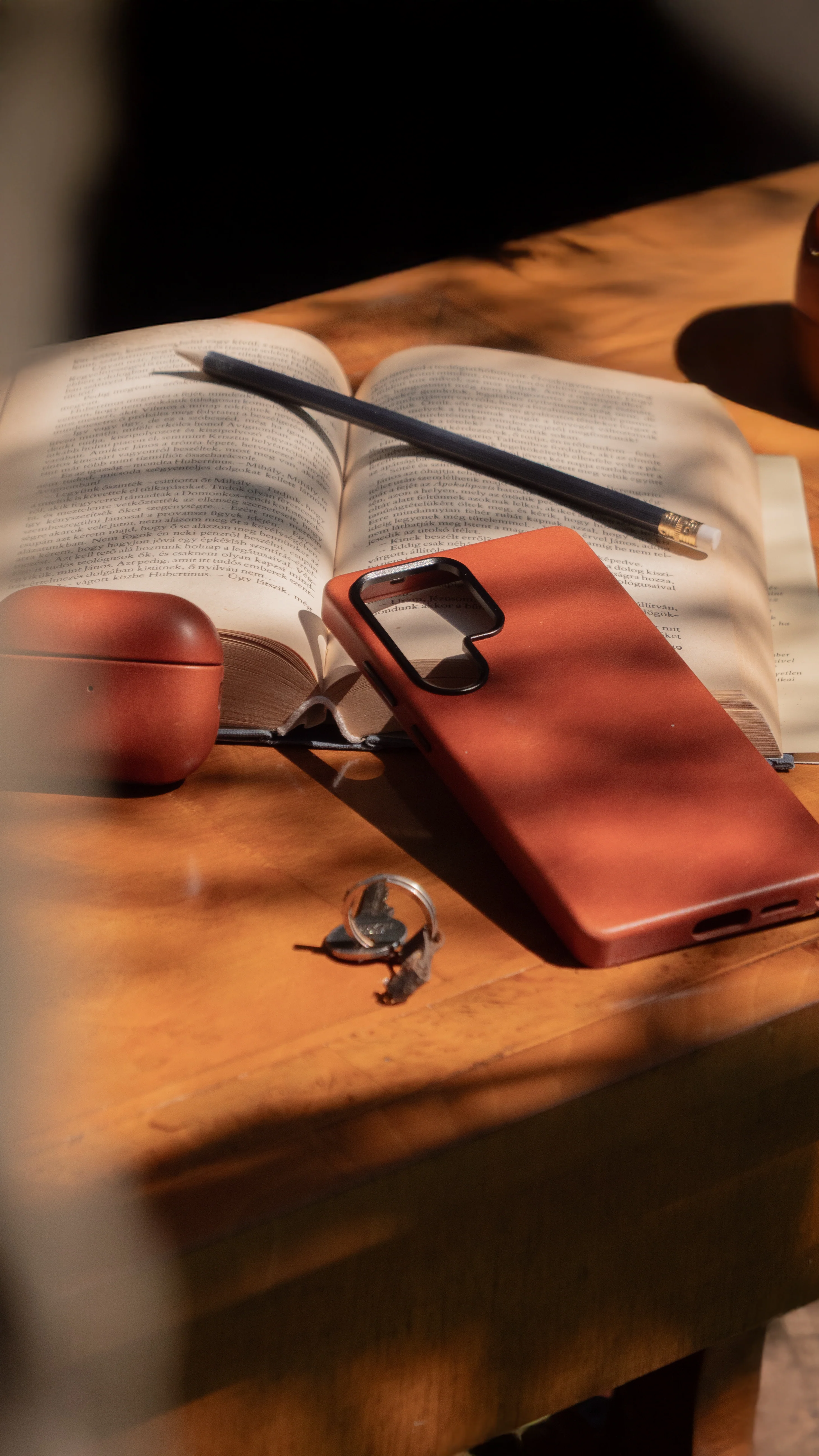 Samsung S26 Ultra Leather Shell Case - Saddle Brown - Image 5