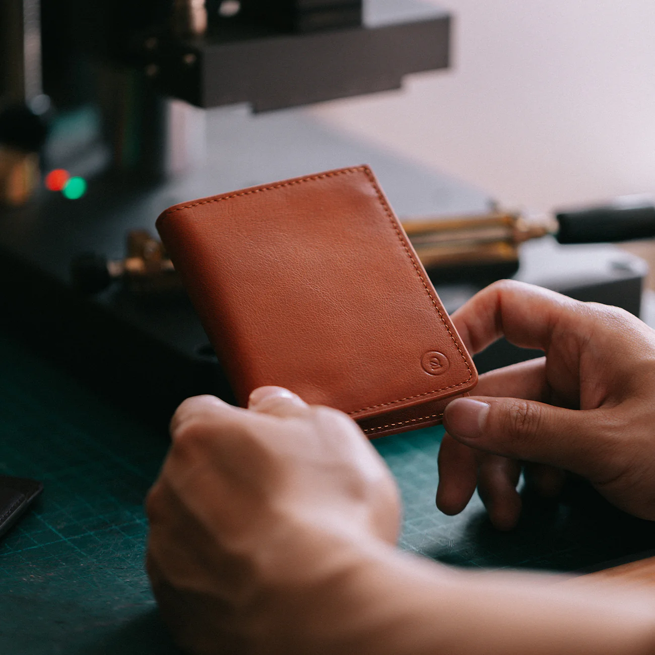 Super Slim Bi-Fold Wallet - Saddle Brown - Image 7